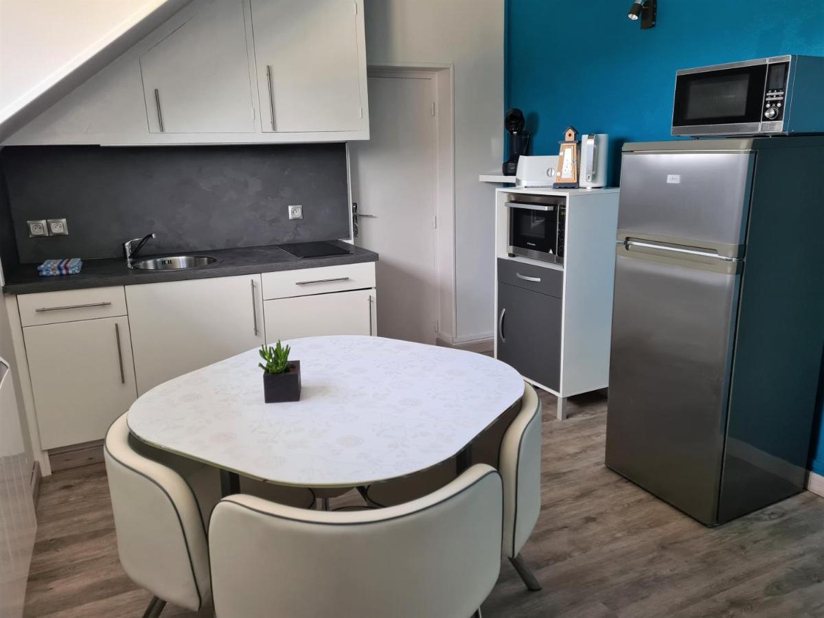 Apartment Joli - 4min A Pieds De La Asnelles
